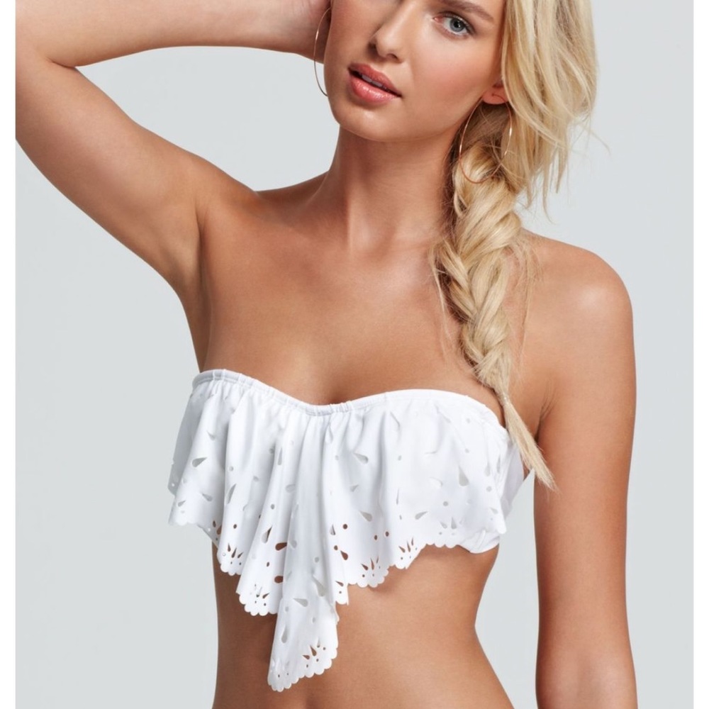 Pily Q White eyelet Bandeau Bikink Top Sz L